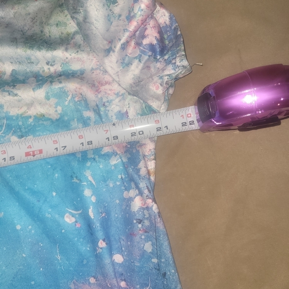 Silky Floral tshirt - Picture 3 of 4